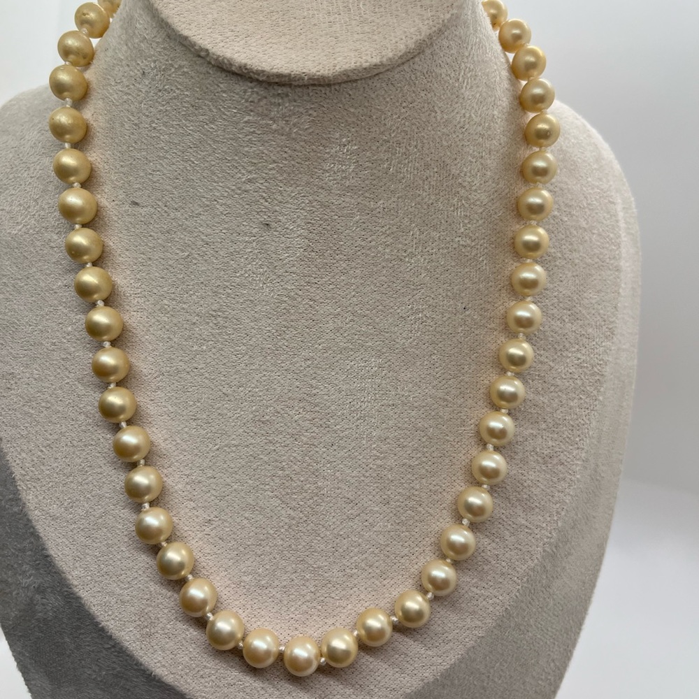 Pearl Necklace